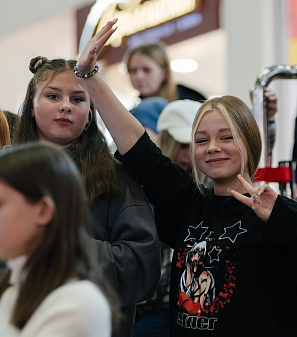 10 октября – Фан-встреча с Полиной Денисовой