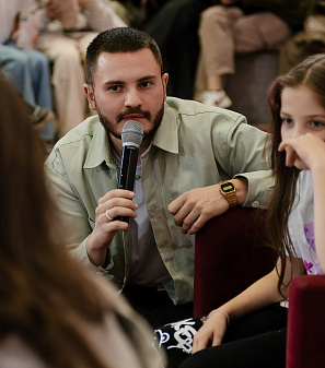 10 октября – Фан-встреча с Полиной Денисовой