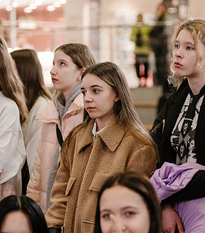 10 октября – Фан-встреча с Полиной Денисовой