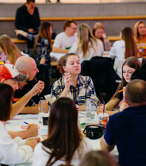 19 ноября – Музыкальная игра «Угадай мелодию: Лото. Русские хиты»