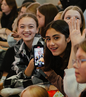 10 октября – Фан-встреча с Полиной Денисовой