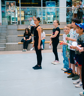 12 июня – День России