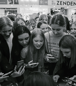 10 октября – Фан-встреча с Полиной Денисовой