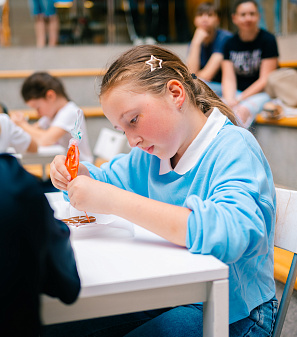 12 июня – День России