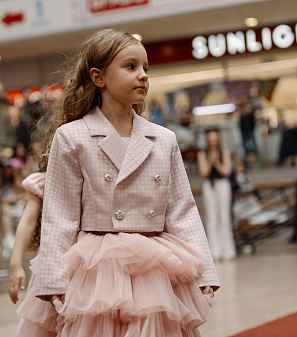 11 апреля – Модный показ