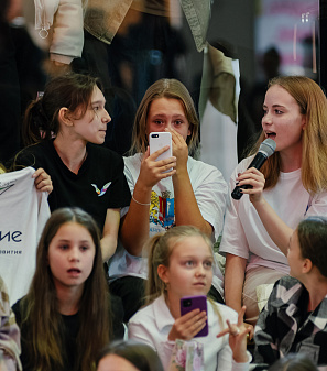 10 октября – Фан-встреча с Полиной Денисовой