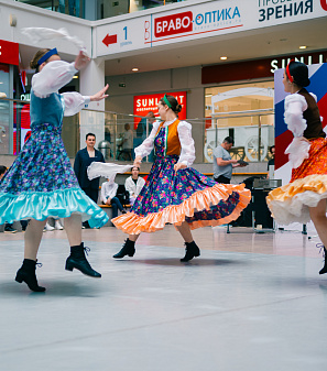 12 июня – День России