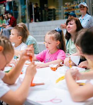12 июня – День России
