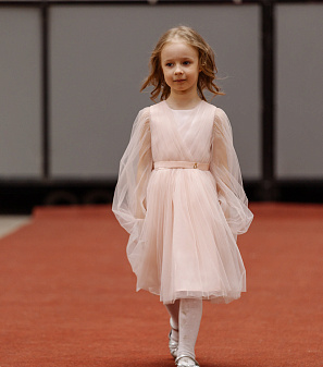 11 апреля – Модный показ