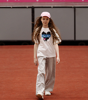 11 апреля – Модный показ