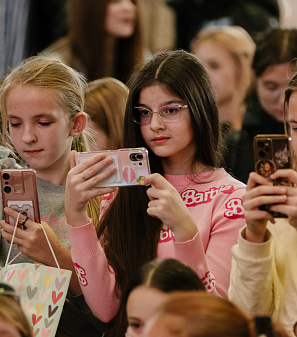 10 октября – Фан-встреча с Полиной Денисовой