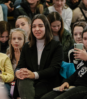 10 октября – Фан-встреча с Полиной Денисовой