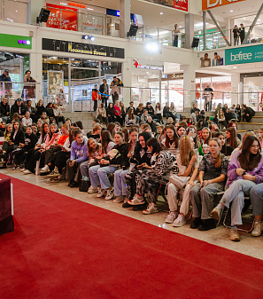 10 октября – Фан-встреча с Полиной Денисовой