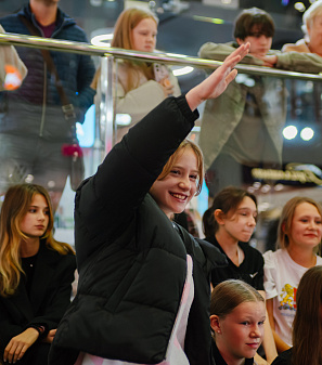 10 октября – Фан-встреча с Полиной Денисовой