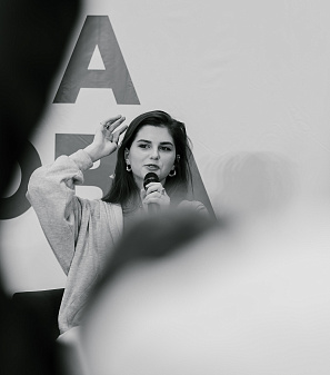 10 октября – Фан-встреча с Полиной Денисовой