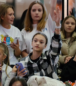 10 октября – Фан-встреча с Полиной Денисовой