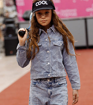 11 апреля – Модный показ