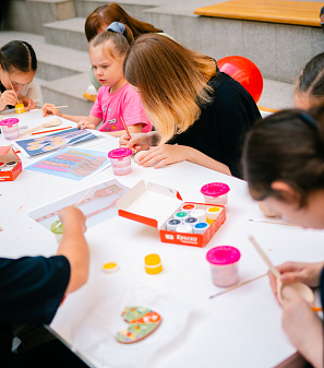 12 июня – День России