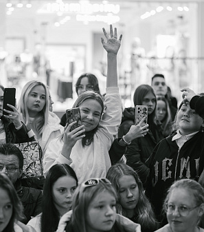 10 октября – Фан-встреча с Полиной Денисовой