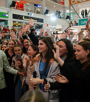 10 октября – Фан-встреча с Полиной Денисовой