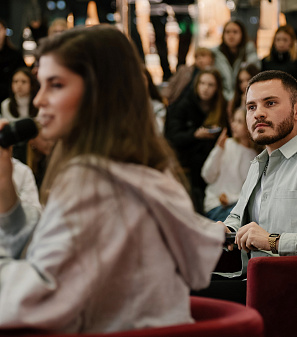 10 октября – Фан-встреча с Полиной Денисовой