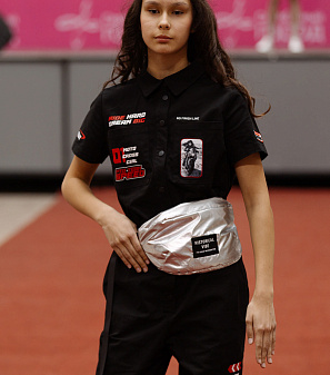 11 апреля – Модный показ