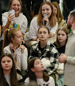 10 октября – Фан-встреча с Полиной Денисовой