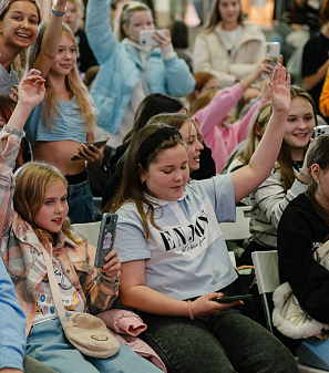 10 октября – Фан-встреча с Полиной Денисовой