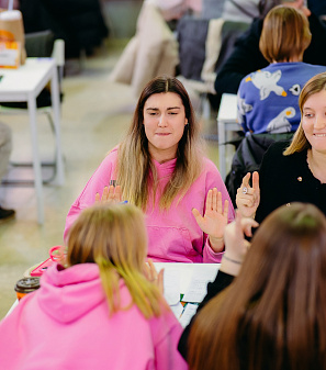 19 ноября – Музыкальная игра «Угадай мелодию: Лото. Русские хиты»