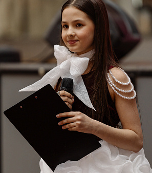 11 апреля – Модный показ