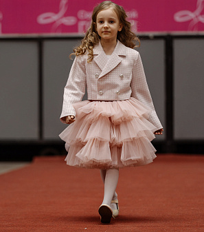 11 апреля – Модный показ