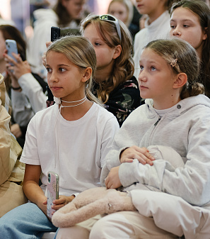 10 октября – Фан-встреча с Полиной Денисовой