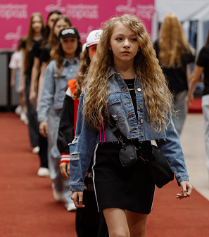 11 апреля – Модный показ