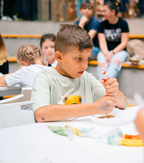 12 июня – День России