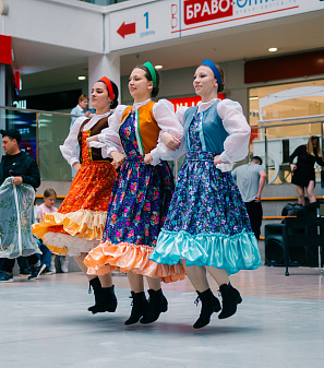 12 июня – День России