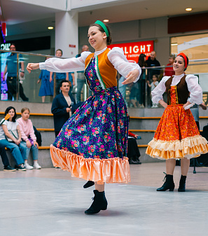 12 июня – День России