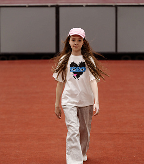 11 апреля – Модный показ