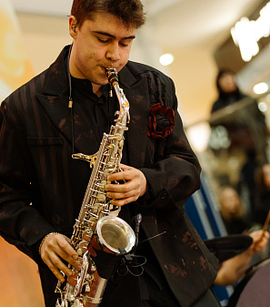 8 марта – Международный женский день